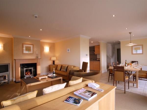 Crieff Hydro Self Catering - eat