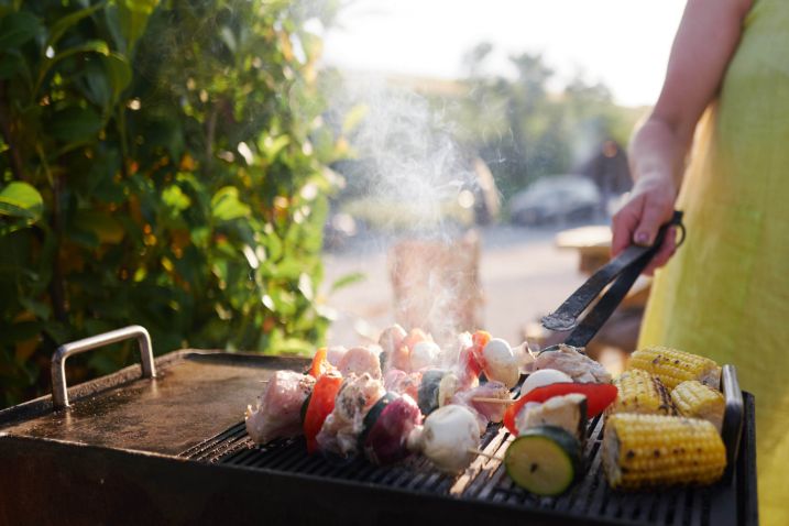 Humble Bee Farm Glamping - eat