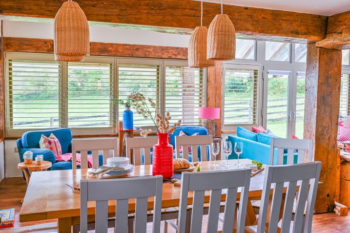 Bosinver Farm Cottages  - eat