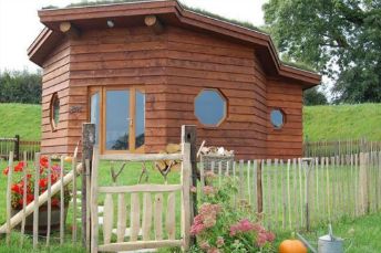 Treberfedd Farm Glamping