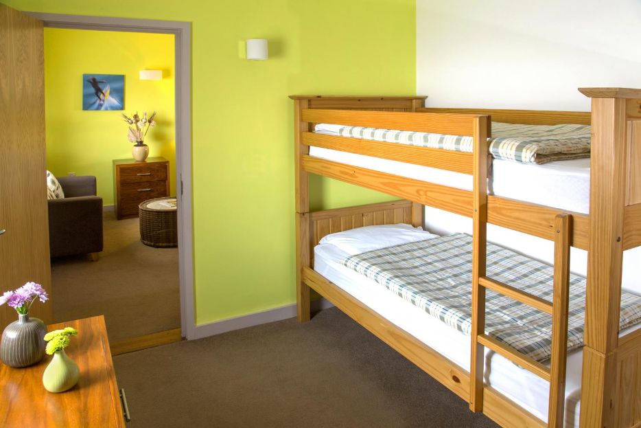 bunk bed kids room