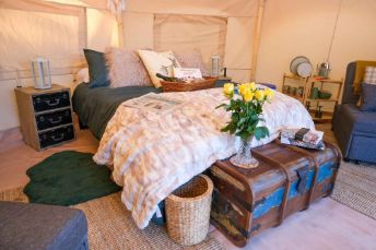 Holmsley Glamping