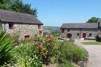 Treberfedd Farm Cottages