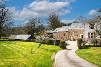 Lower Elsford Farm 