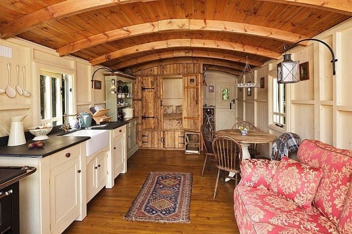 Secret Meadows Luxury Glamping - rooms