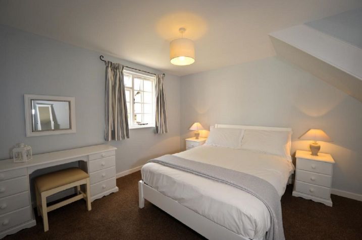Corffe Cottages - rooms