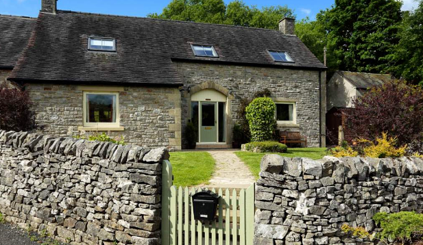 Child friendly self-catering holidays in The Peak District